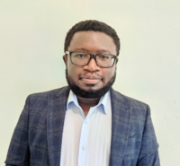 Dave Namsunyana.